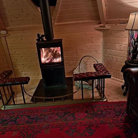 Antler Lodge Rushton Spencer Dış mekan fotoğraf